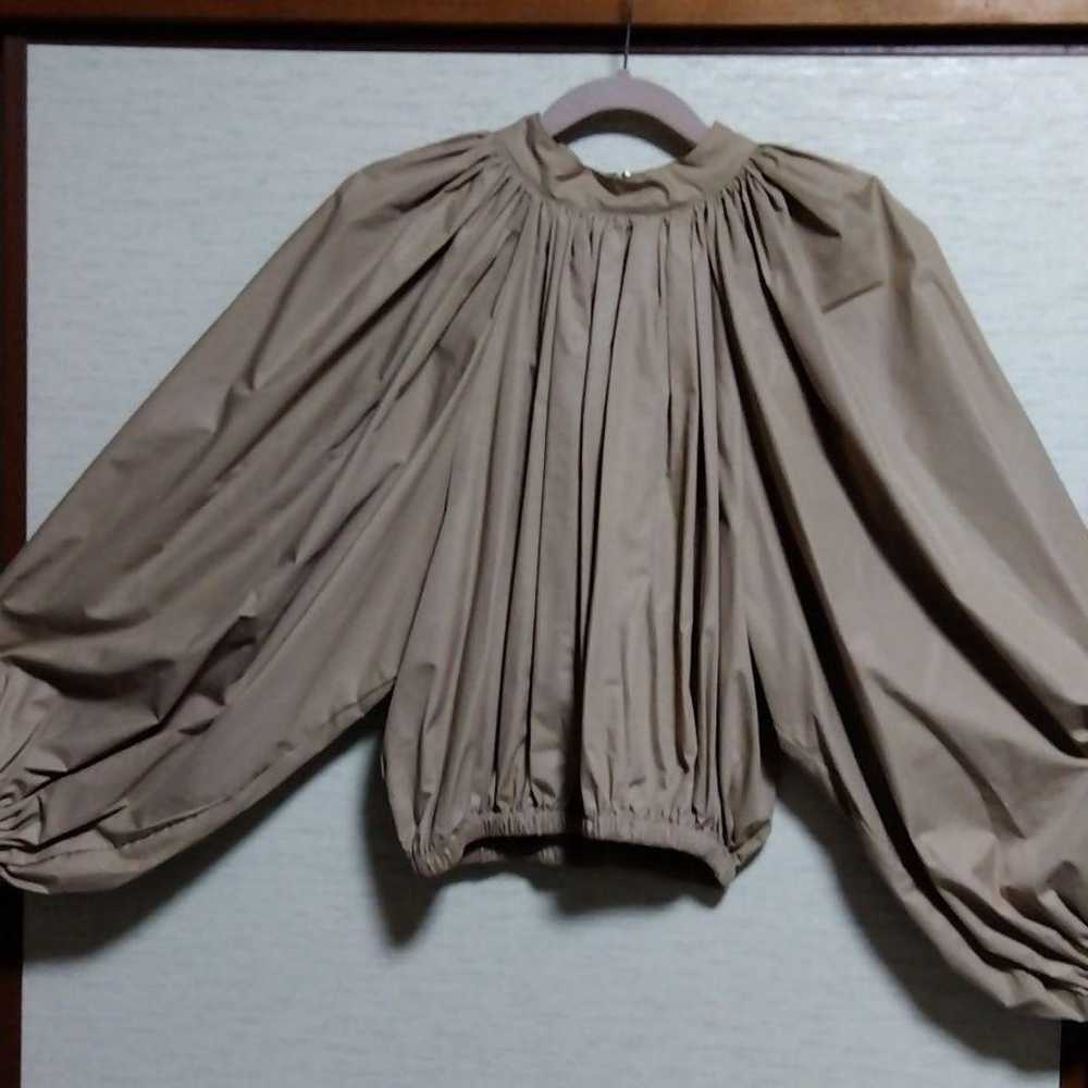 Ameri Vintage Puff Sleeve Blouse. - image 1