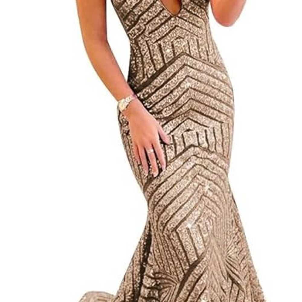 V Neck Sequin Prom Long Mermaid Evening Gown Spar… - image 1