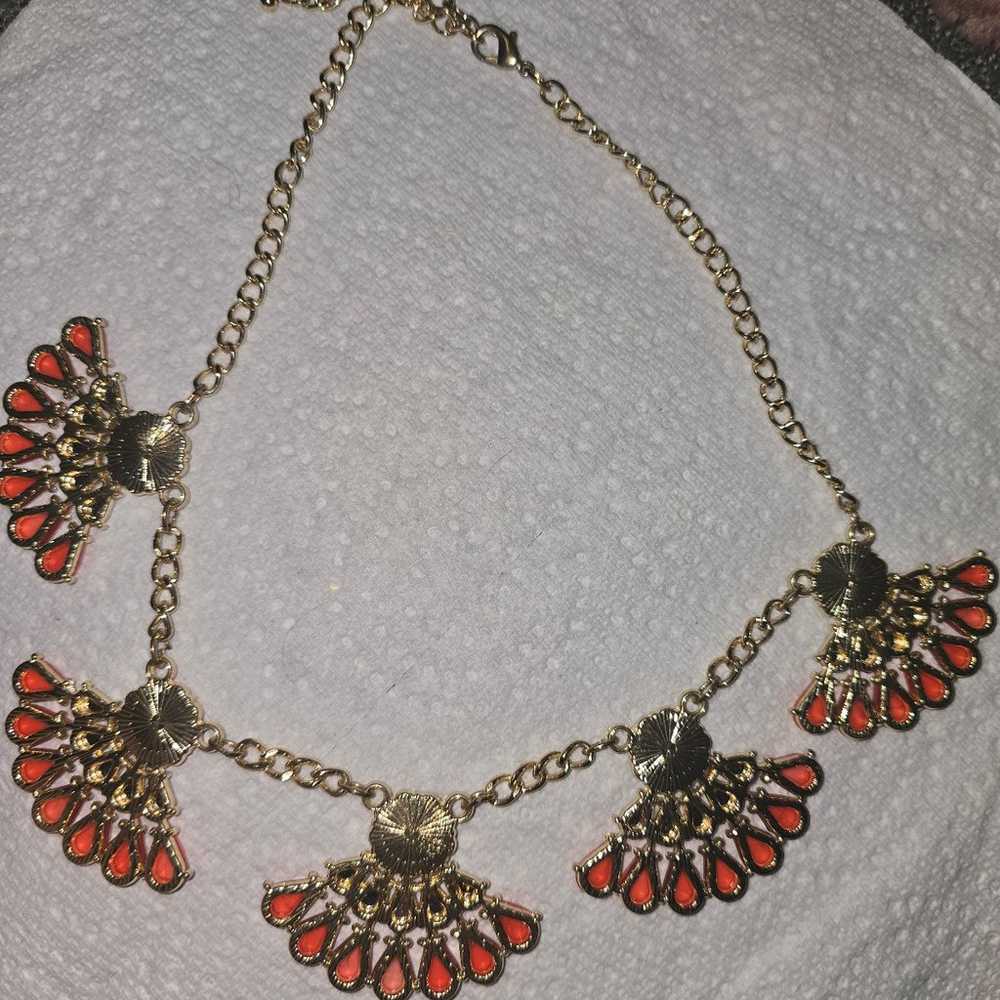 Vintage Gold Tone Faux Coral Enamel Rhinestone Cr… - image 5