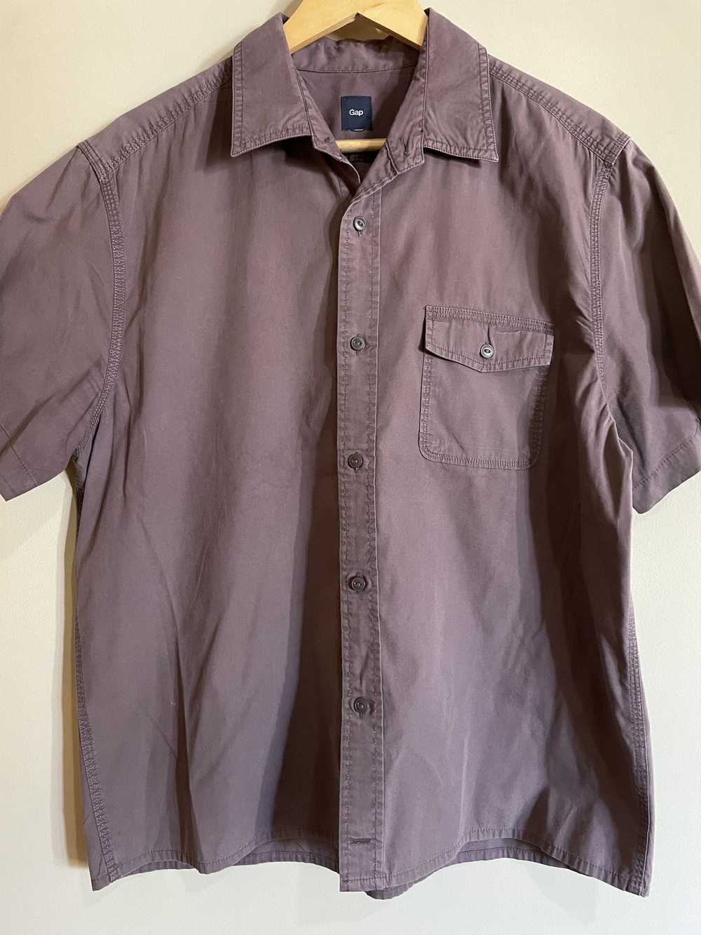 Gap GAP Burgundy Poplin Cotton S/S Shirt, Men's M… - image 1