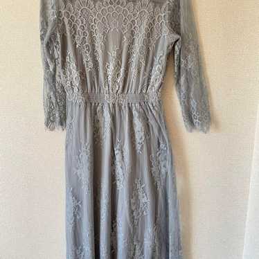 Gray lace off-shoulder long one-piece dress - image 1