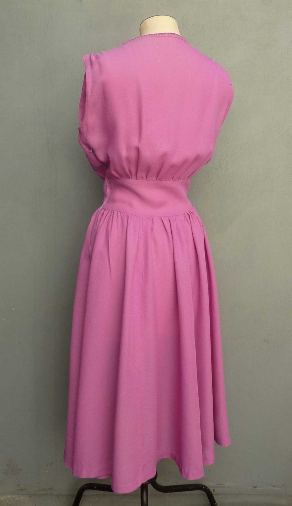 Vintage 1940s Handmade Dress Fuchsia Pink Rayon E… - image 6