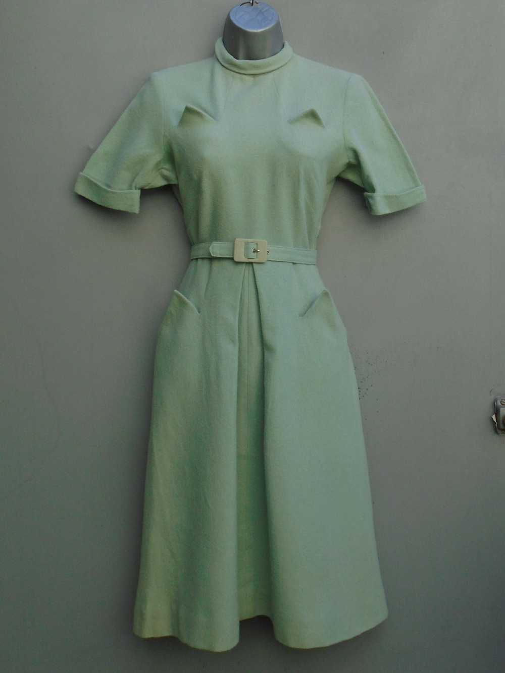 Superb Vintage 1940s Handmade Dress WW2 Seafoam B… - image 2