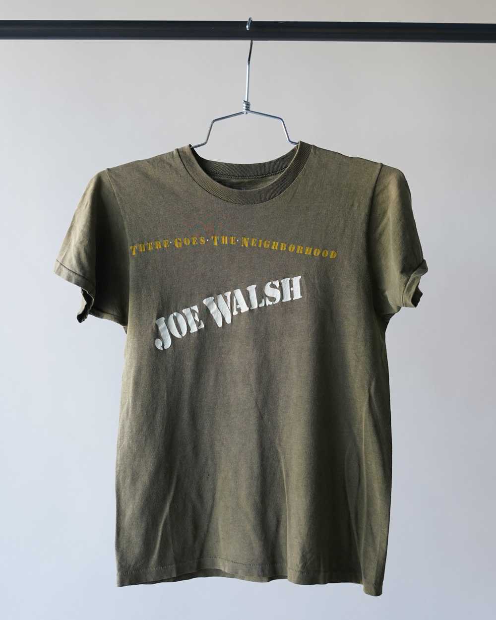 80's Joe Walsh Tee - Small - image 1