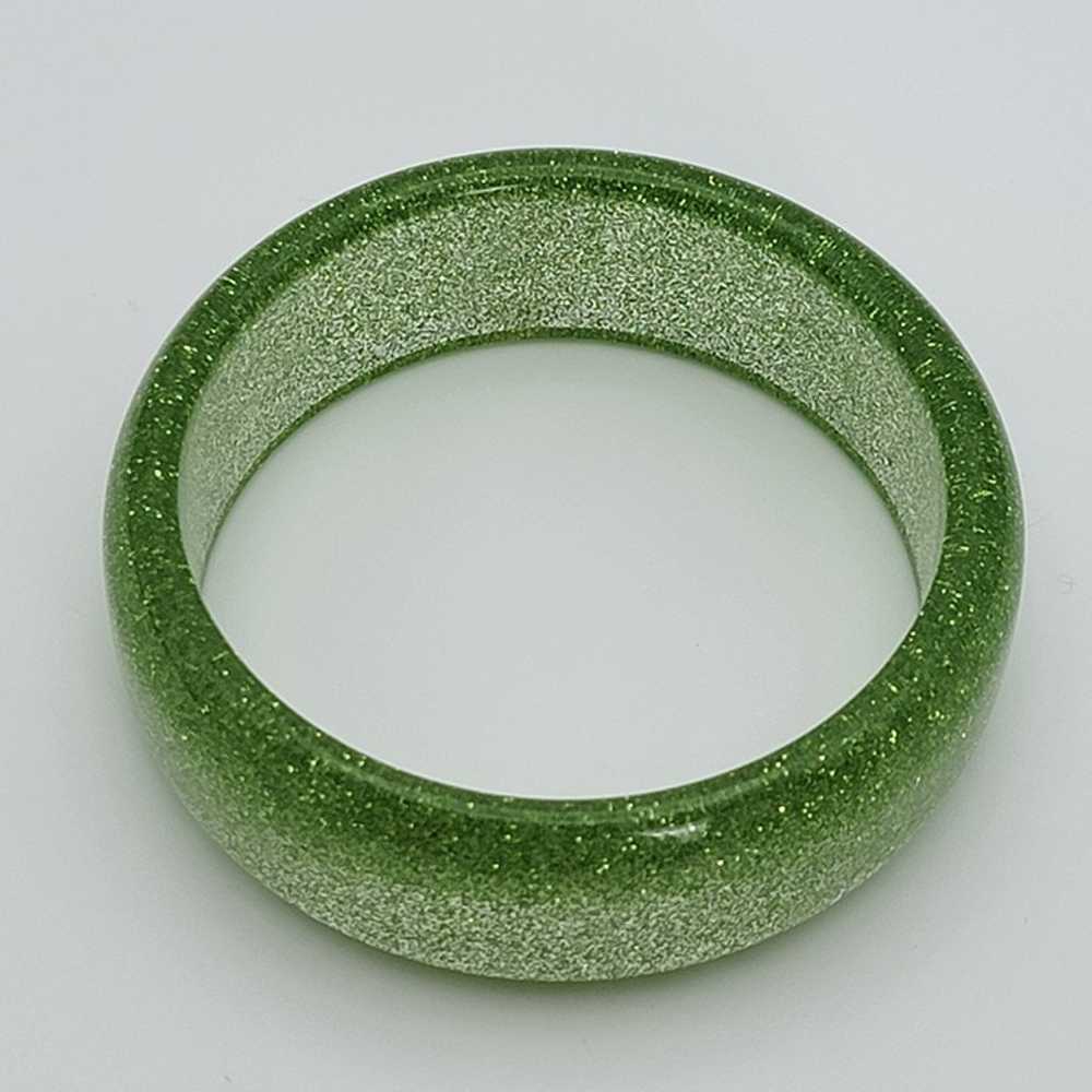 Vintage Lucite Glitter Green Wide Bangle Bracelet… - image 2