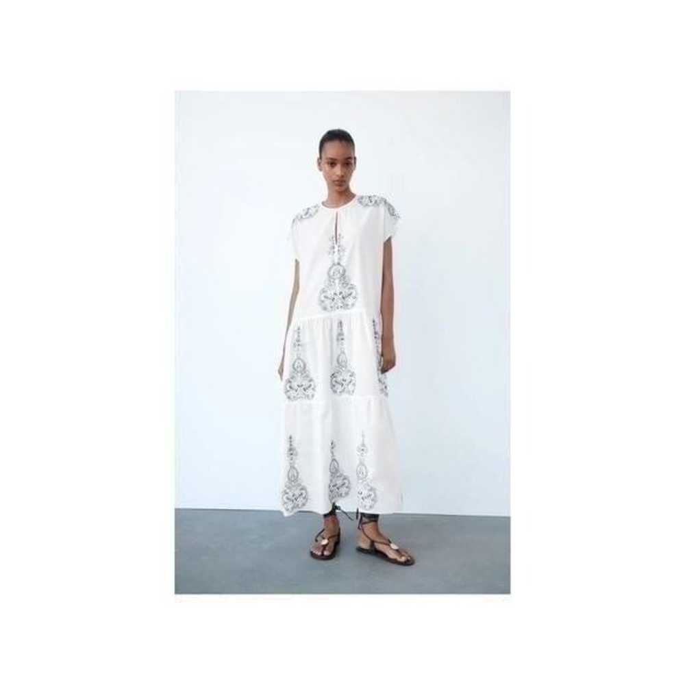 EUC Zara White Black Embroidered Midi Kaftan Dress - image 1