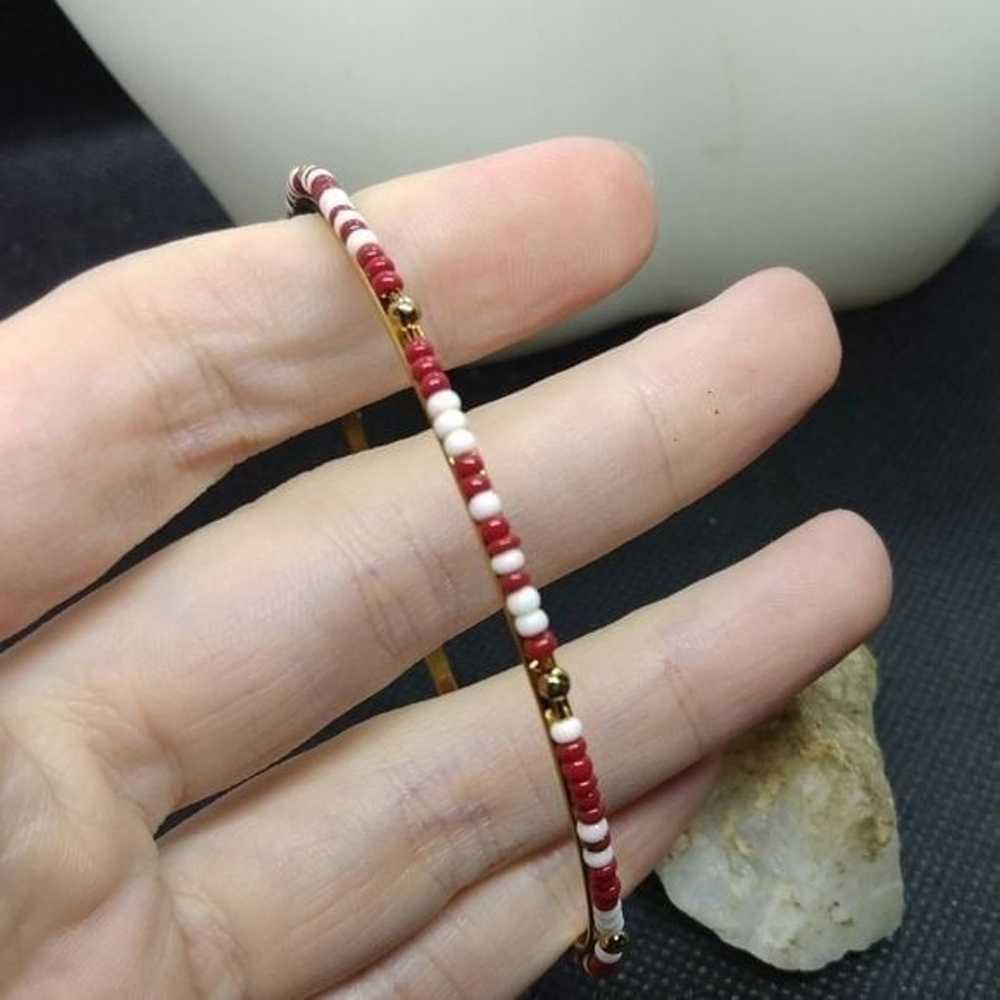 Red and white seed bead bracelet - image 2