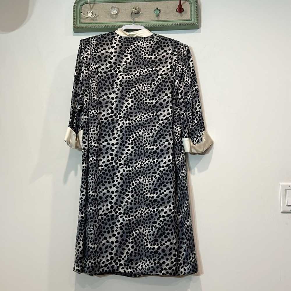 Vintage 80 silk animal print shift dress black / … - image 9