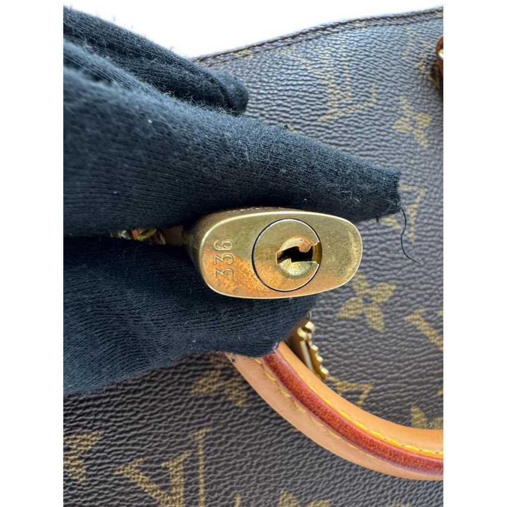 Louis Vuitton Alma leather tote - image 11