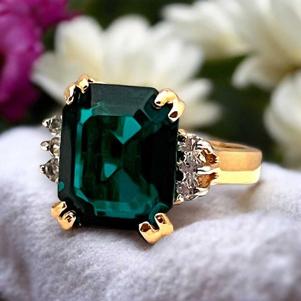 Vintage Ring Size 7 Emerald Austrian Crystal 14K … - image 3