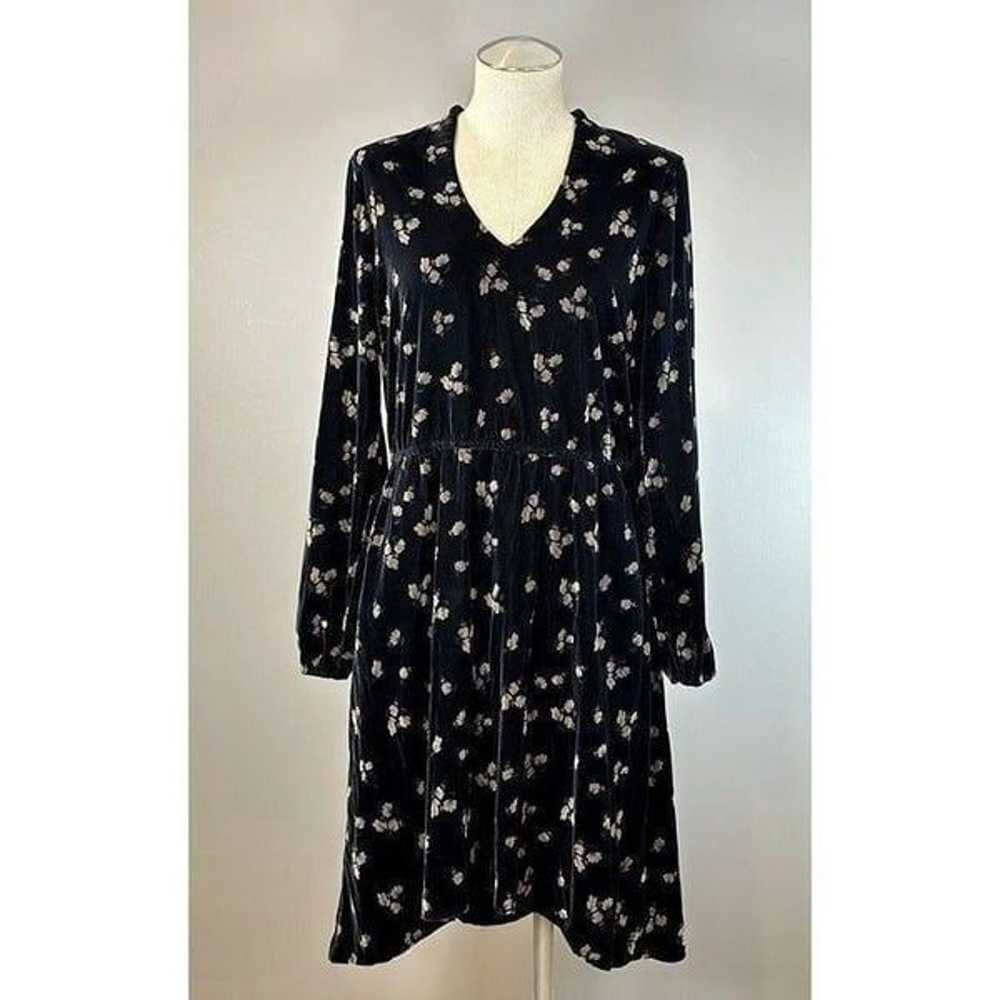 Cabi Floral Velvet V-Neck Dress in Navy Size M - image 1