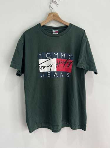 Vintage Tommy Hilfiger Tee Shirt flag green