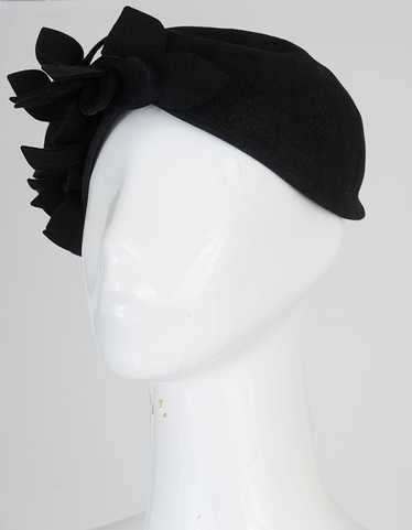 1940s Black Felt Fascinator Cloche - image 1