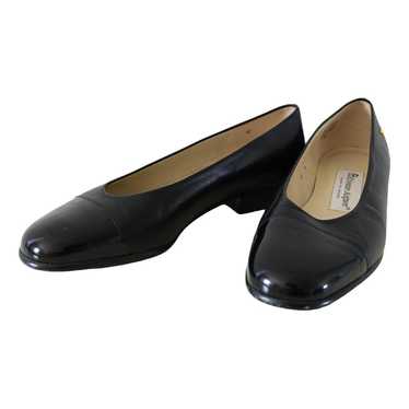 Etienne Aigner Leather ballet flats - image 1