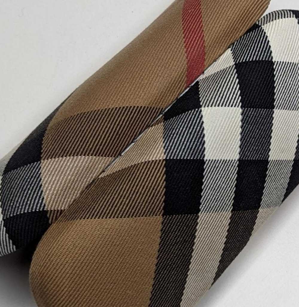 Burberry Check Plaid Hard Shell Glasses Case - image 9