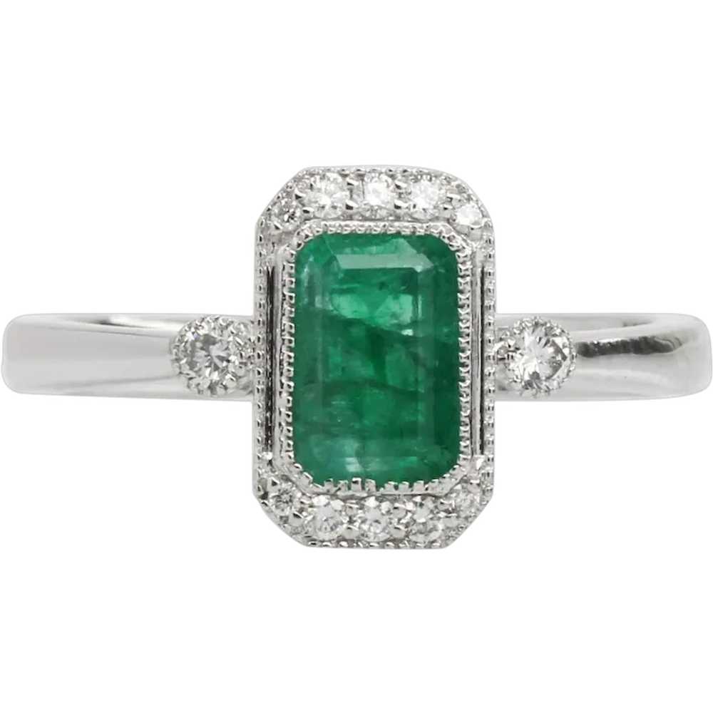 1ct Emerald Ring w Earth Mined Diamonds in Solid … - image 1