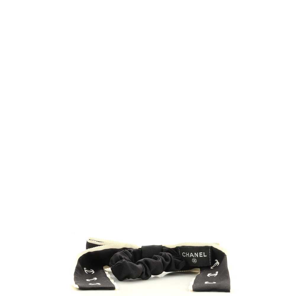 CHANEL Bow Hair Tie Printed Silk - image 3