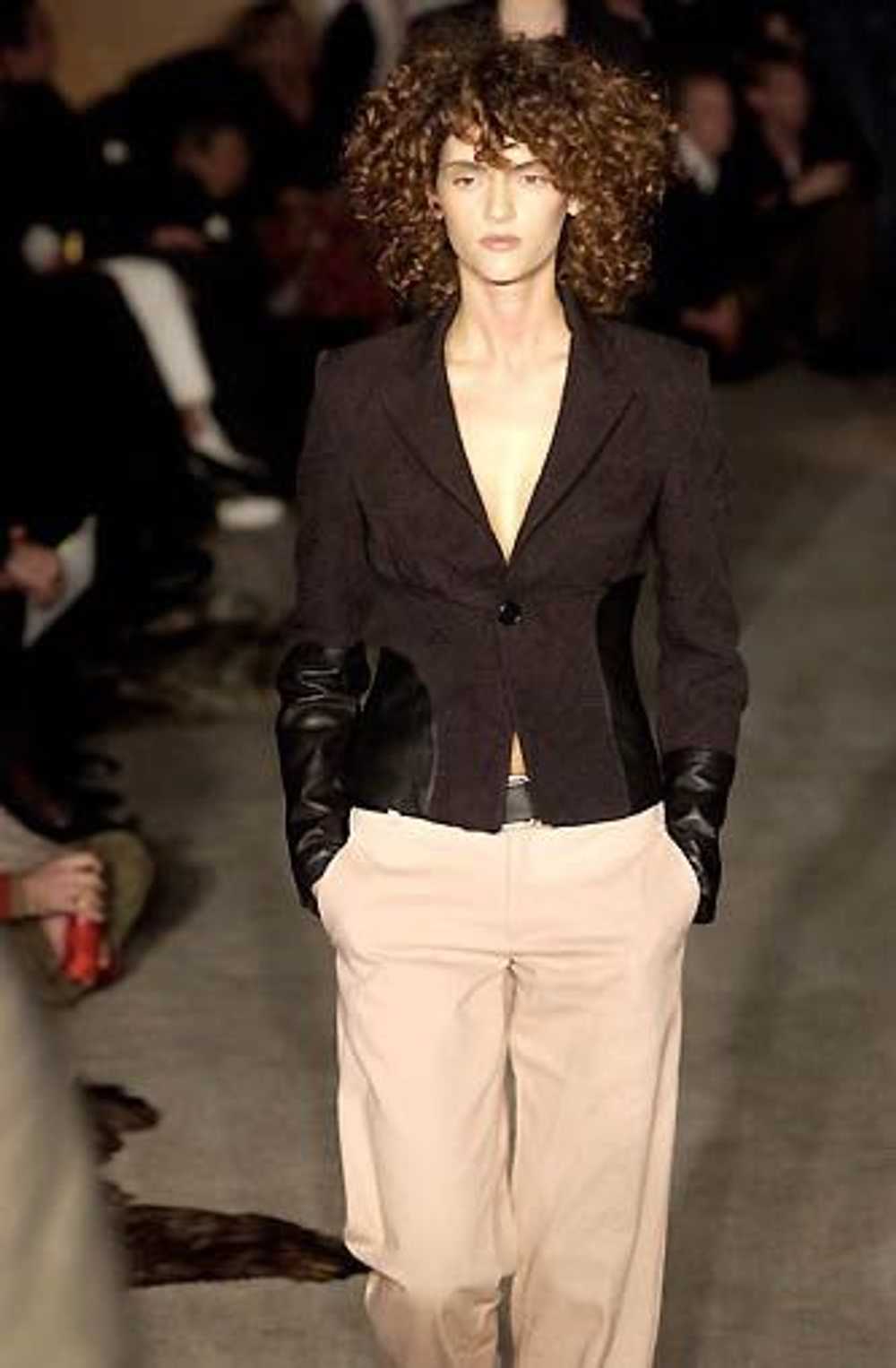 Dirk Bikkembergs Dirk Bikkembergs F/W2002 Runway … - image 2