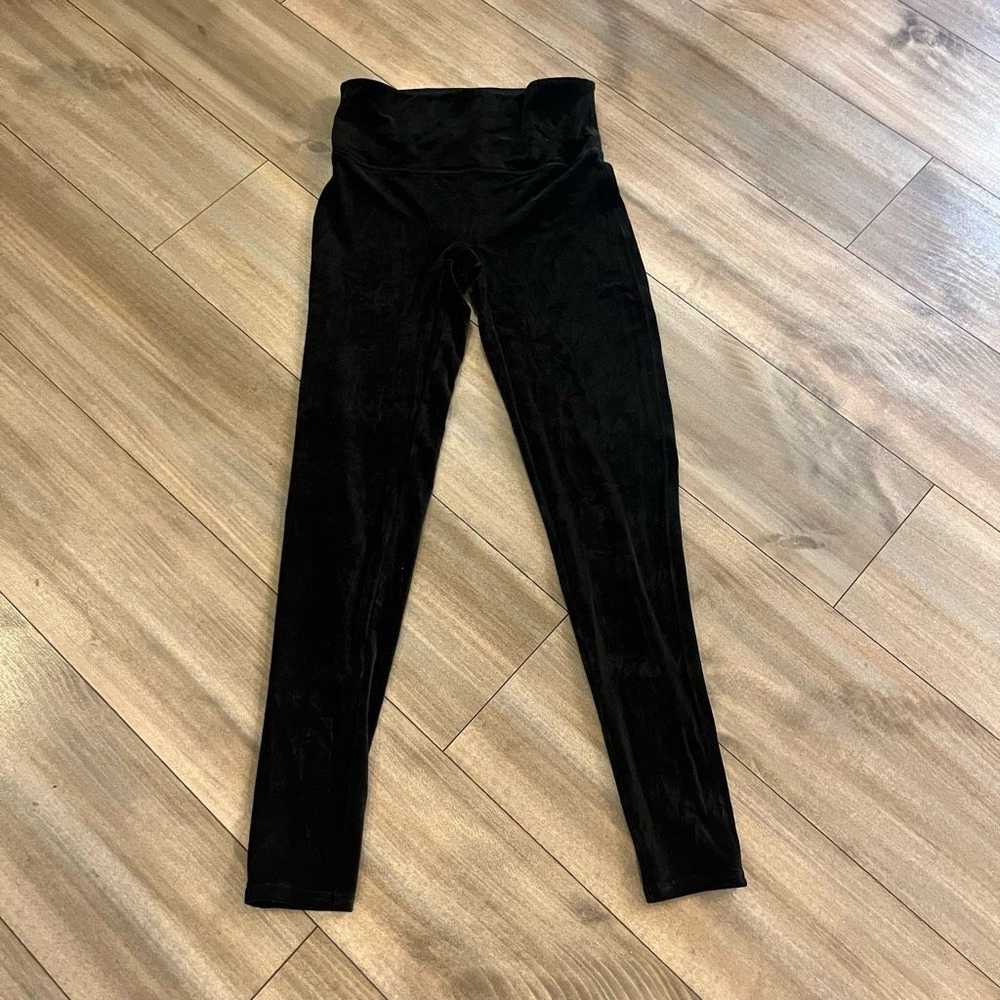 Spanx Spanx Faux Velvet Casual Leggings Women Lar… - image 2