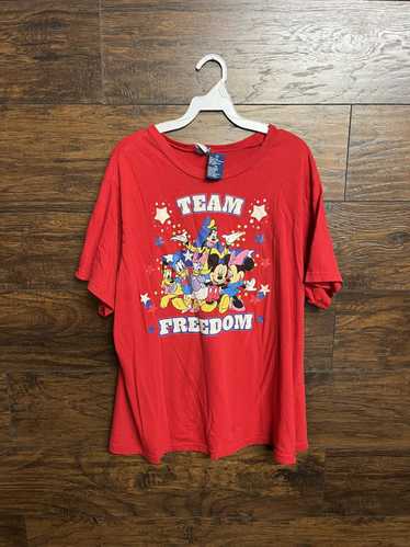 Disney VTG Disney Team Freedom Mickey Mouse Friend