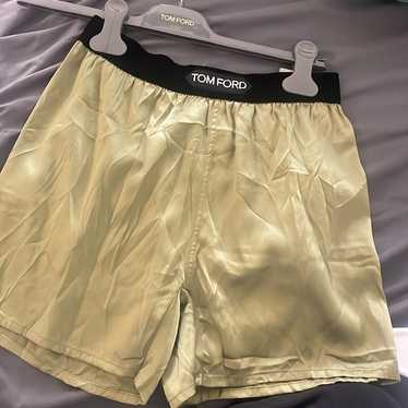 【関税＆送料込み】Tom Ford Gold Shorts Gold Mini Shorts by TOM FORD on Sale