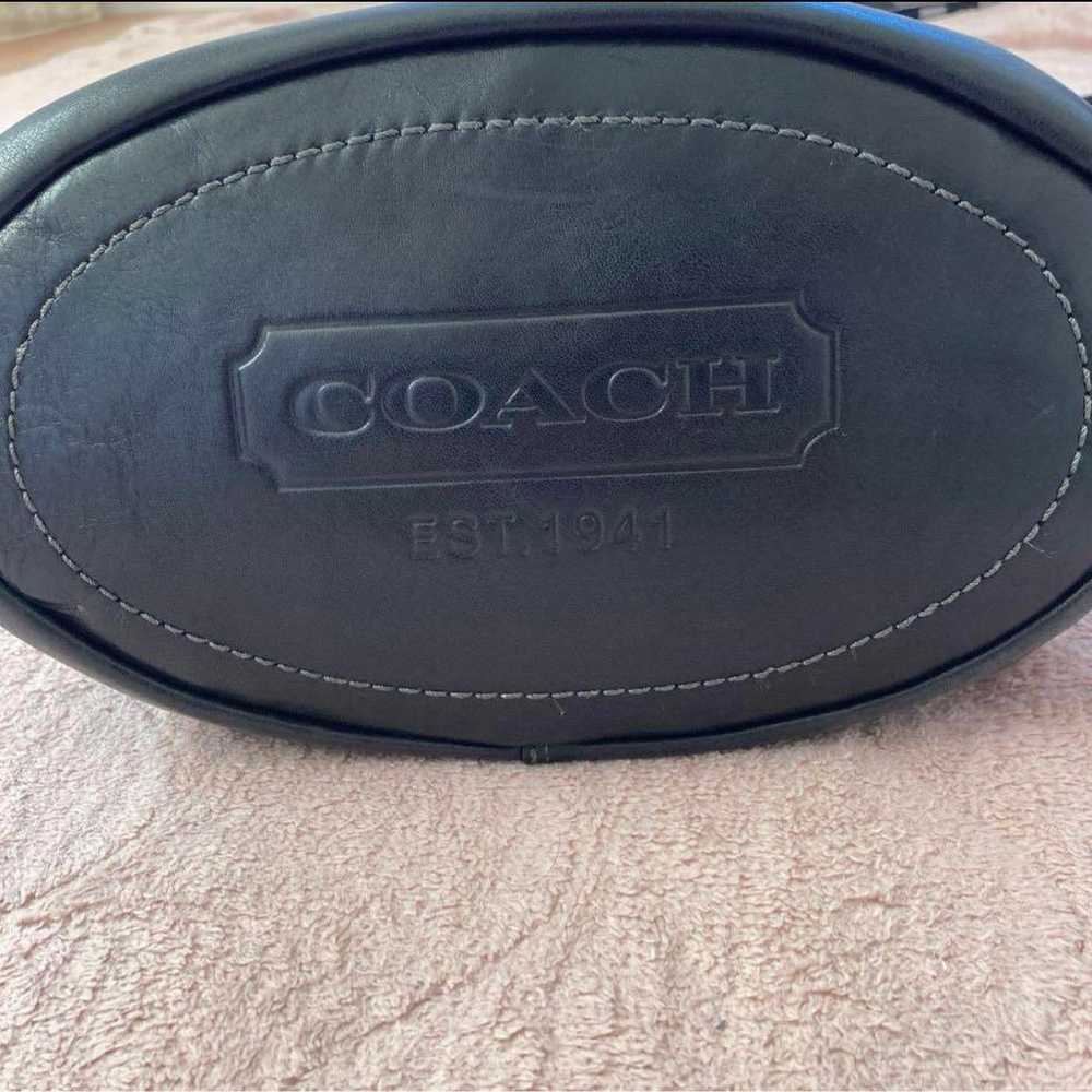 Old Coach Leather Shoulder Bag - image 4