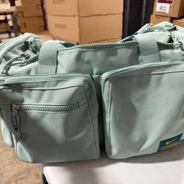 Nike utility duffle bag - image 1