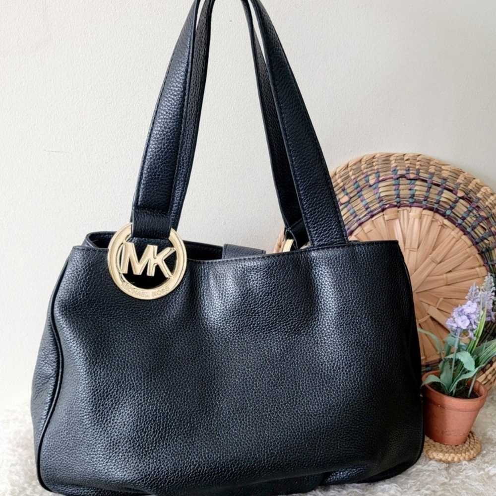 Like new Michael kors black shoulder bag - image 2