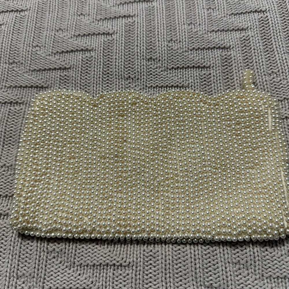 Vintage faux pearl beaded evening clutch - image 2