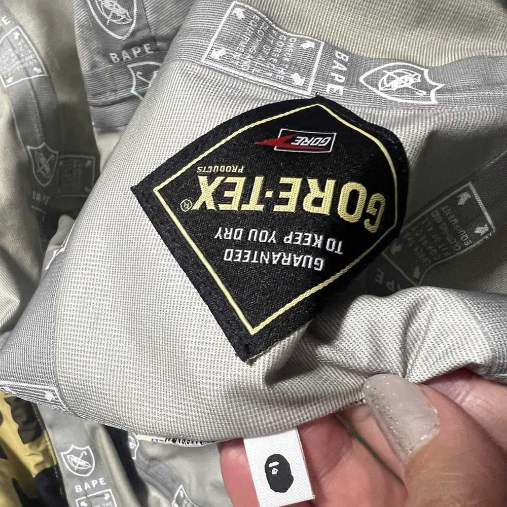 BAPE snowboard jacket 1st Camo - image 4