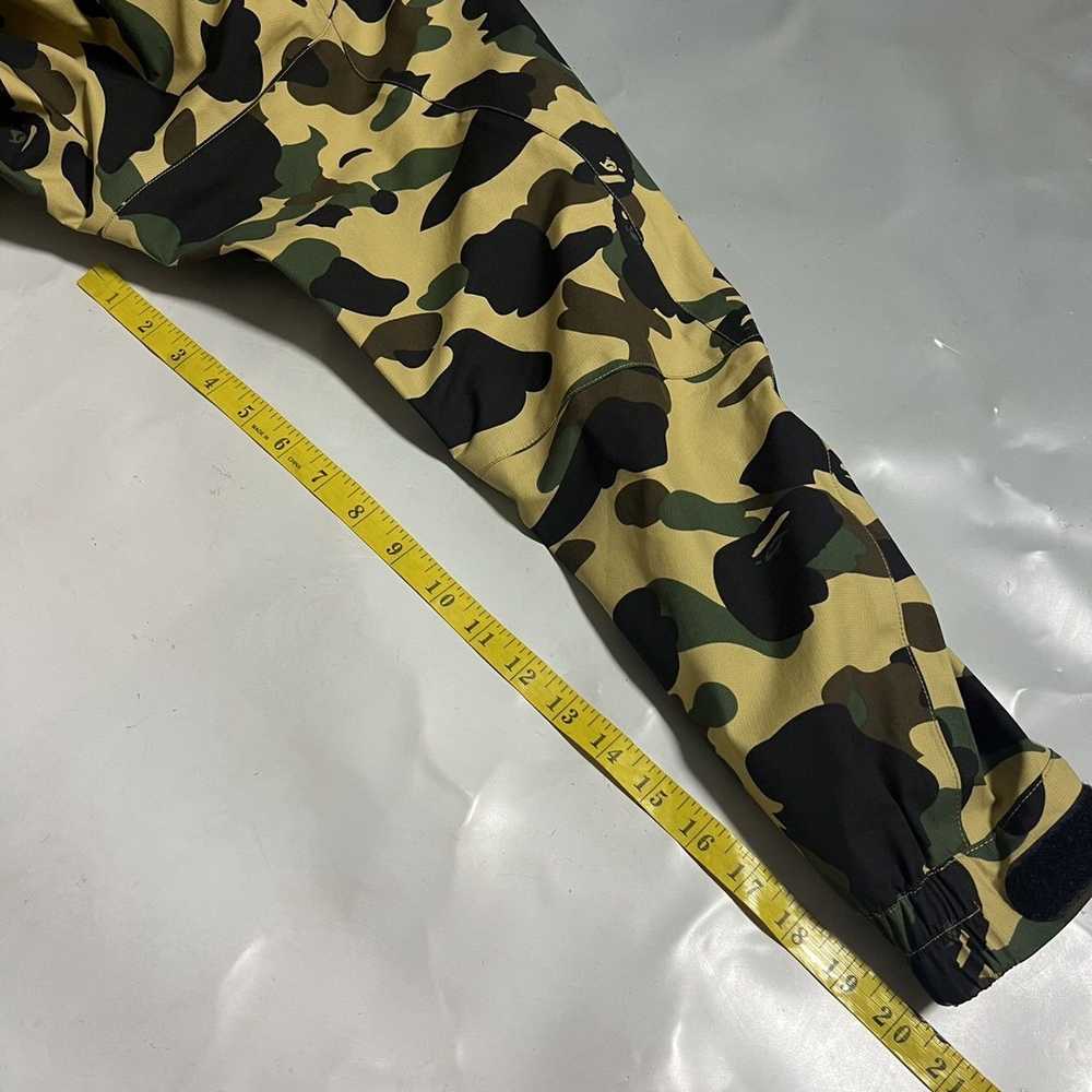 BAPE snowboard jacket 1st Camo - image 9