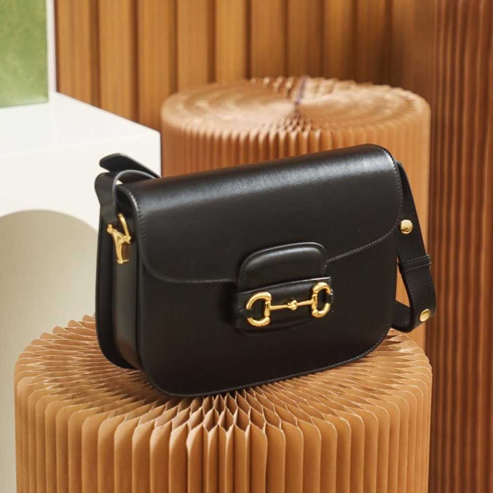 Gucci Crossbody Bags - image 9