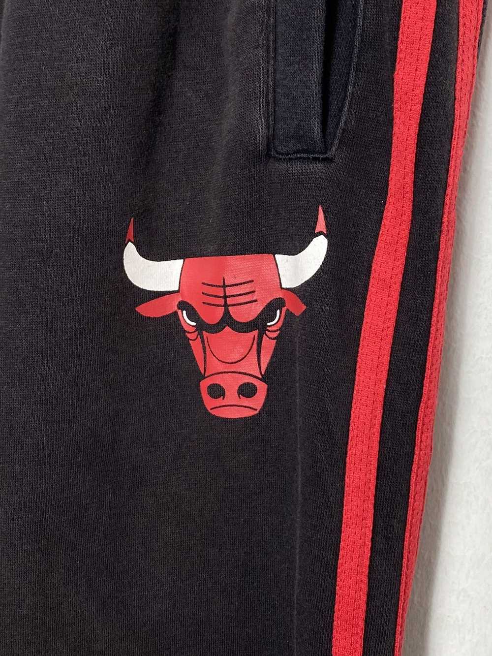 Adidas × Chicago Bulls × Japanese Brand Vintage A… - image 2