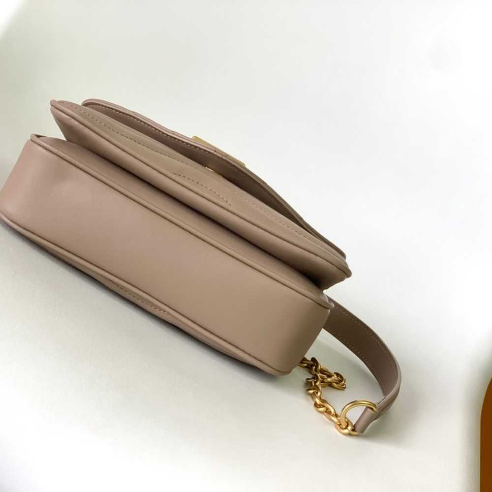 Louis Vuitton Crossbody Bags - image 7