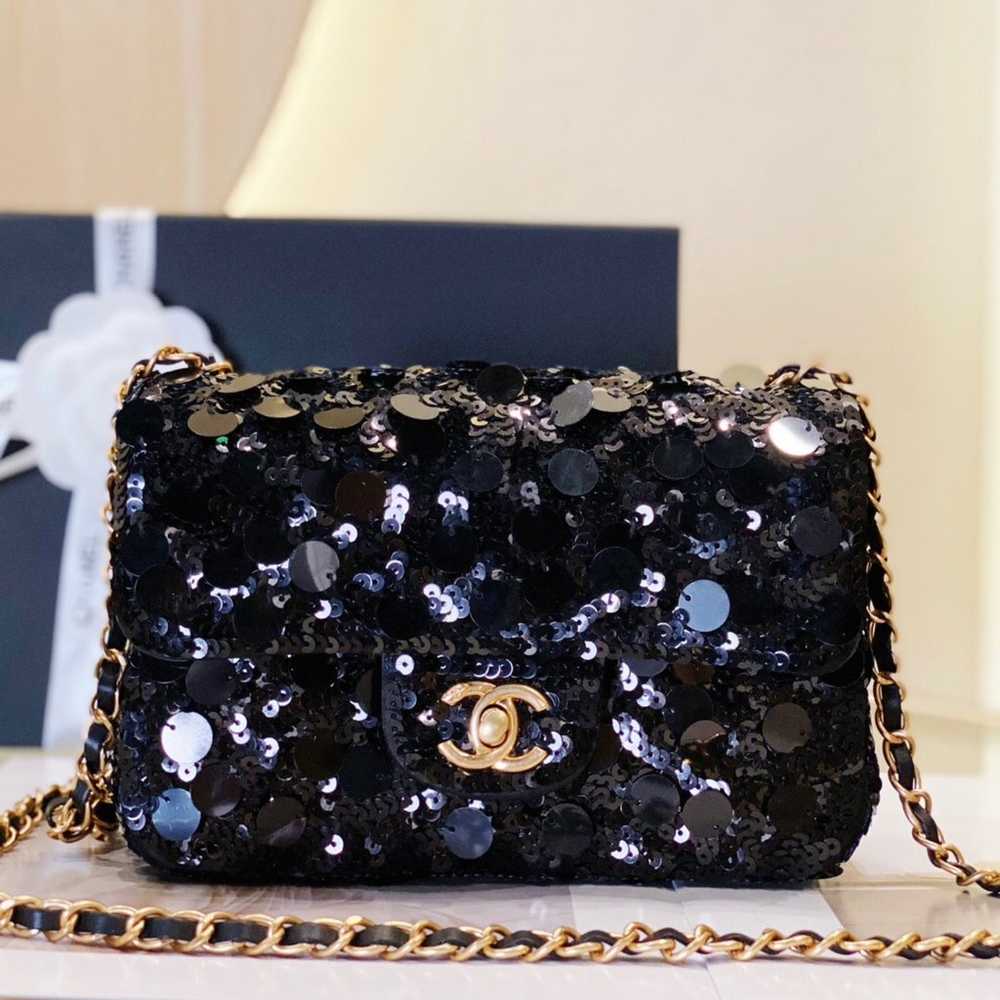 Chanel Shoulder Bags - image 8