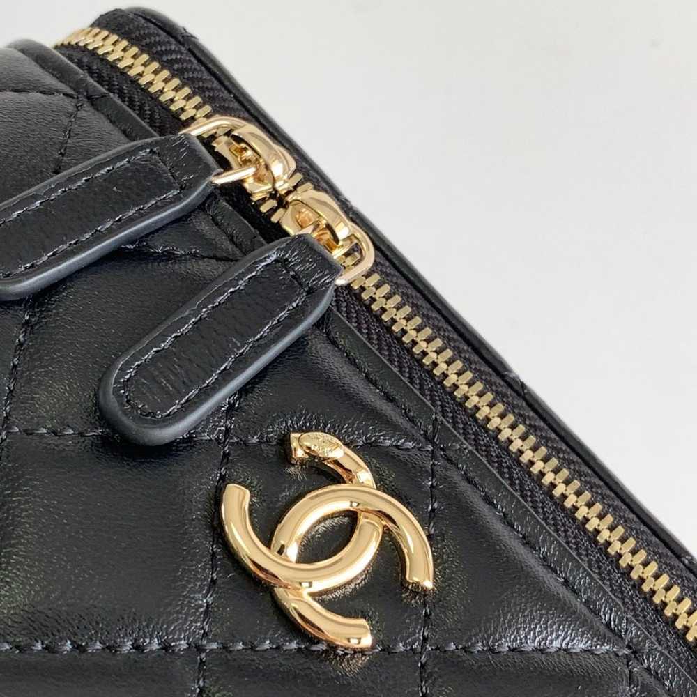 Chanel Shoulder Bags - image 6