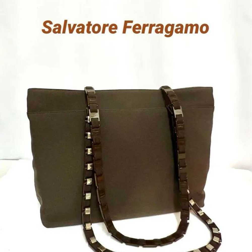 ★ Salvatore Ferragamo ★ Vara Chain Shoulder Bag - image 1