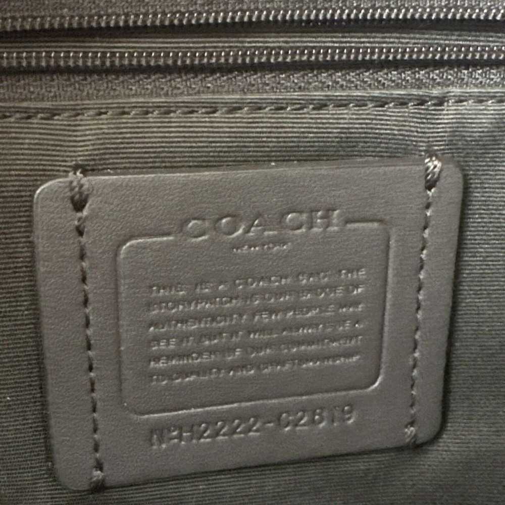 Coach Val khaki Redwood Duffle Signature Crossbod… - image 9