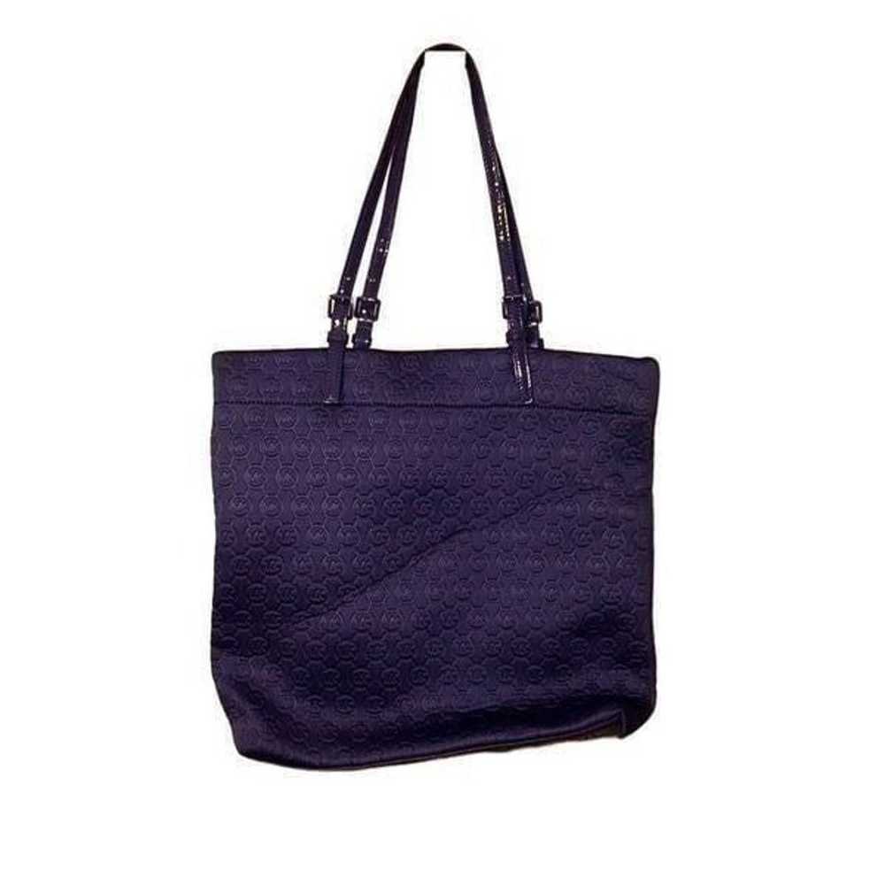 Michael Kors Signature Neoprene large purple tote - image 2