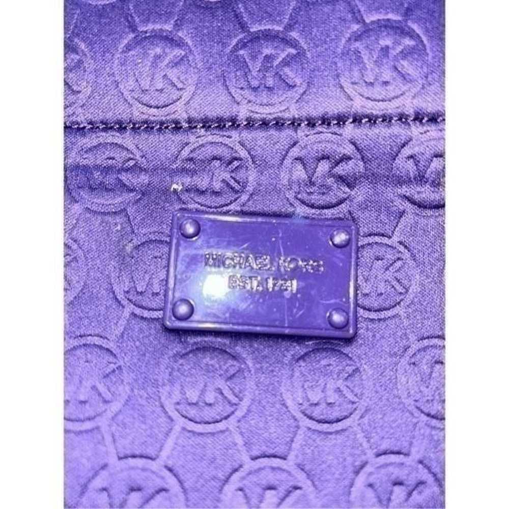 Michael Kors Signature Neoprene large purple tote - image 5