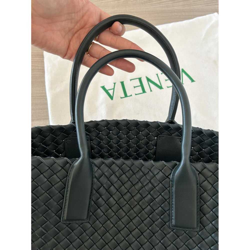 Bottega Veneta Cabat leather tote - image 11