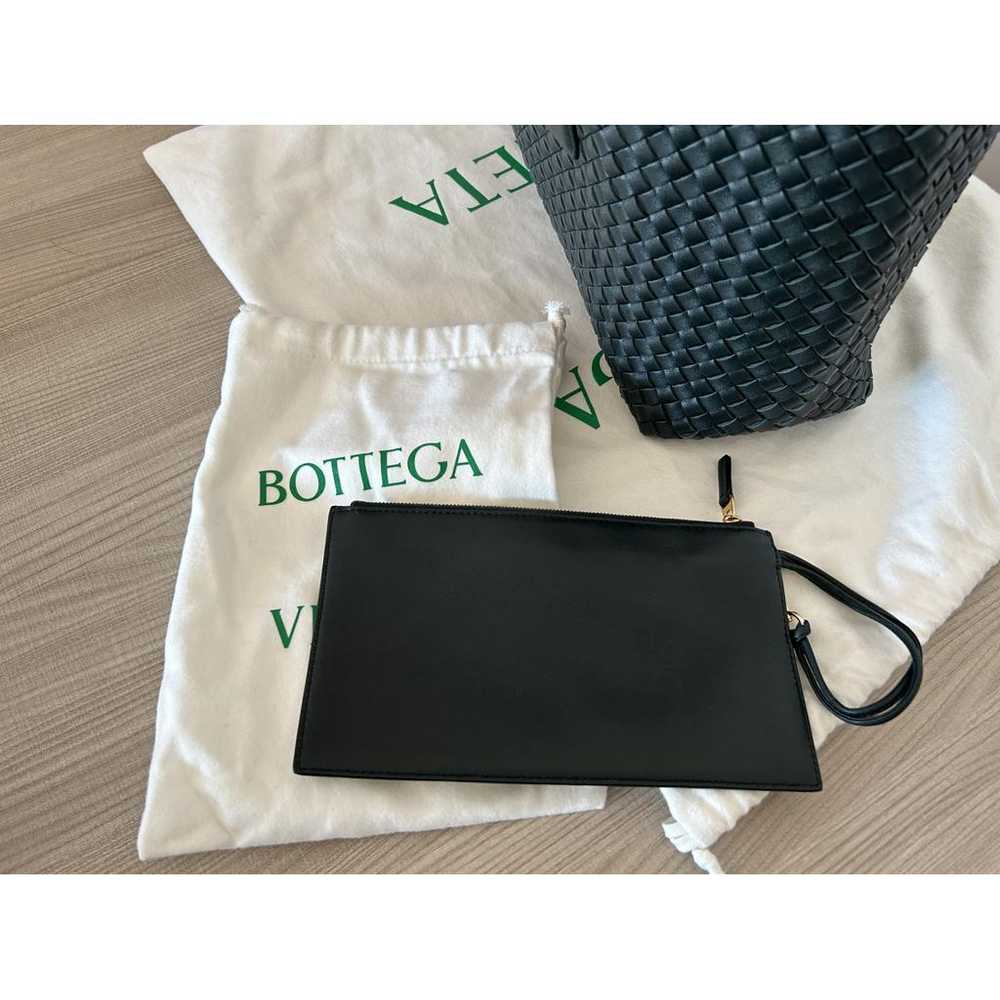 Bottega Veneta Cabat leather tote - image 5