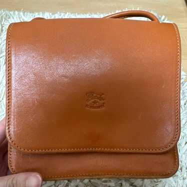 IL BISONTE Leather Shoulder Bag