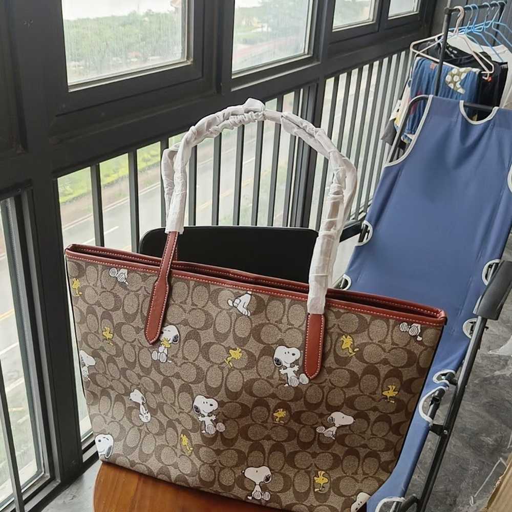 Coach X Peanuts City Tote In Signature Canvas Wit… - image 4