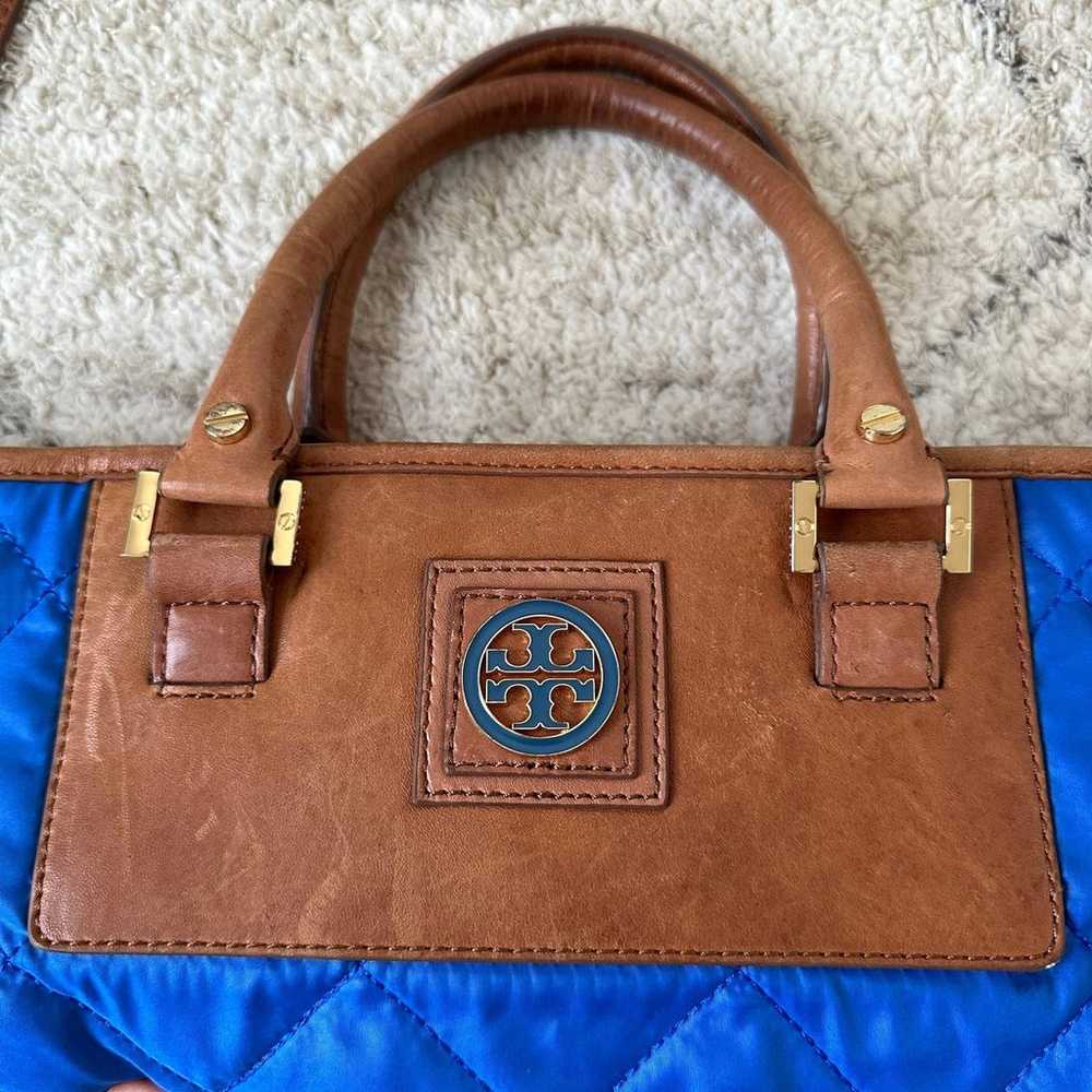 Tory Burch Large Royal Blue Quilted Tote Shoulder… - image 7