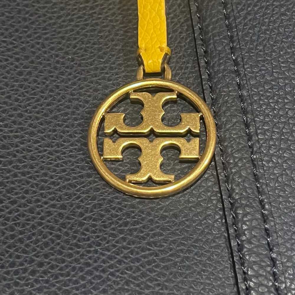 Tory Burch Royal Navy Perry Triple Compartment To… - image 2