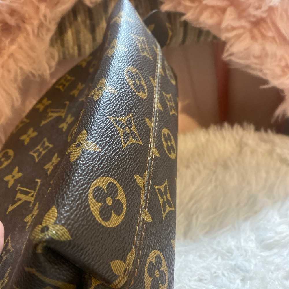 Louis Vuitton makeup pouch - image 2