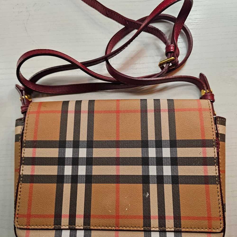 Burberry Hampshire Vintage check shoulder bag - image 1