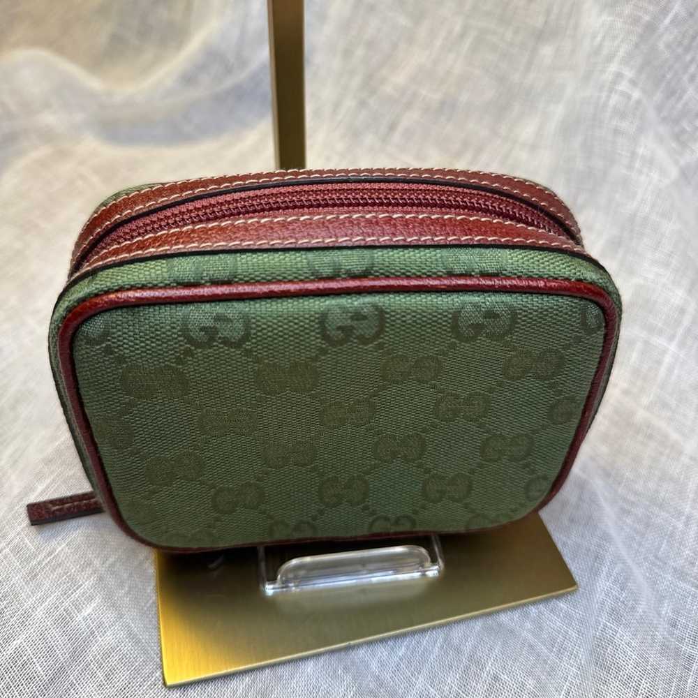 Gucci GG Canvas travel / Makeup Bag - image 2