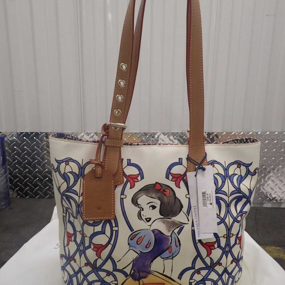 DISNEY PRINCESS SNOW WHITE EMILY TOTE BY DOONEY &… - image 2